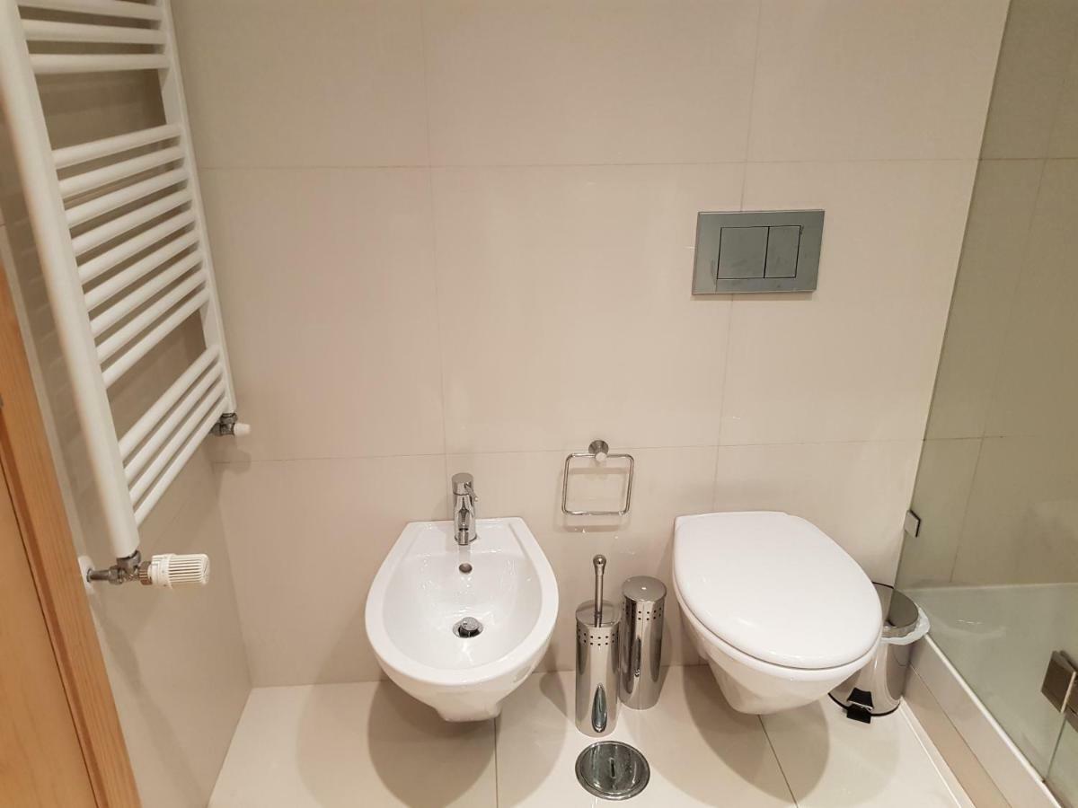 Apartment Restelo Plaza 3