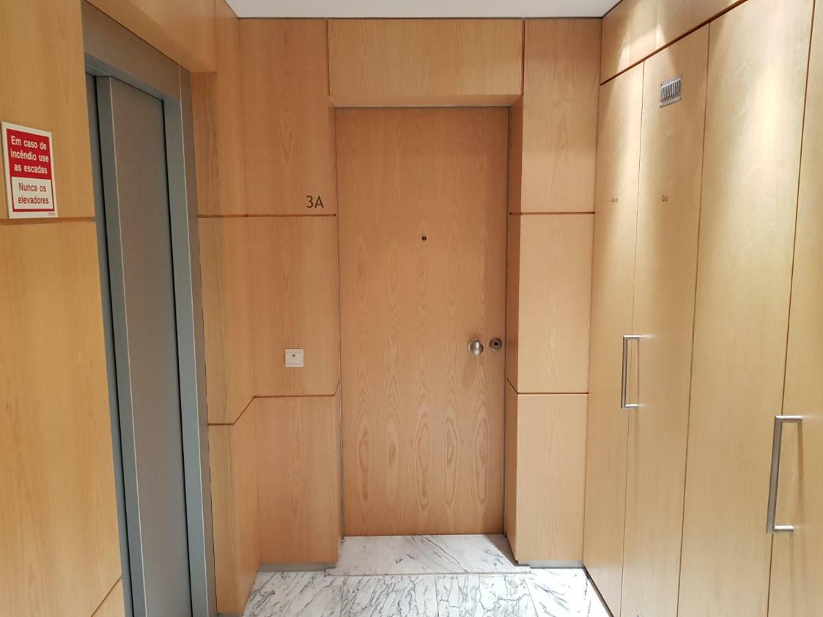 Apartment Restelo Plaza 3 *