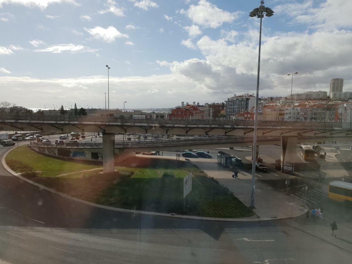 Restelo Plaza 3 Lisbon